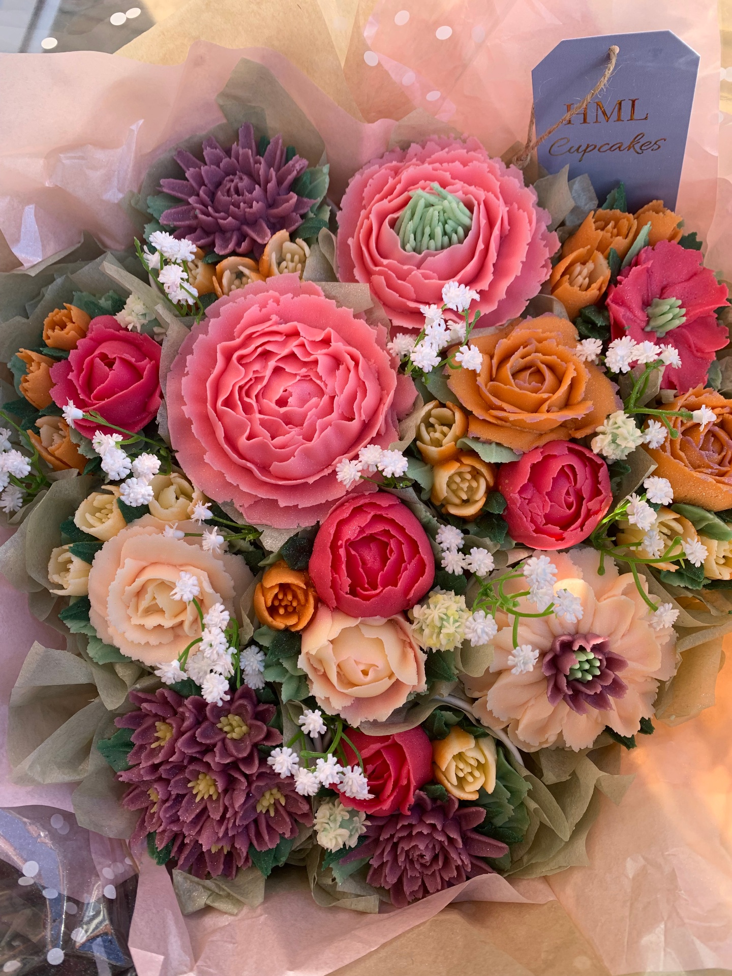 Luxury floral cupcake bouquet by HML Cupcakes